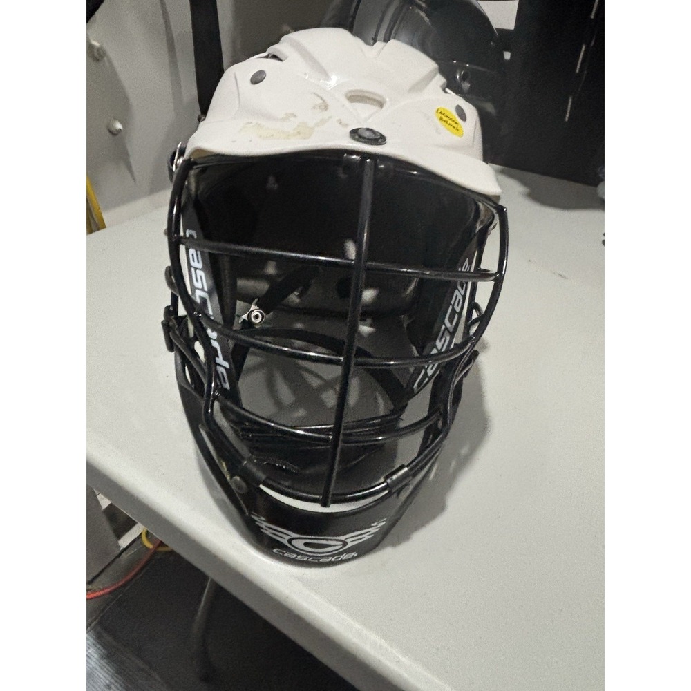 Cascade CPX-R Lacrosse Helmet White Black Cage OSFM Men